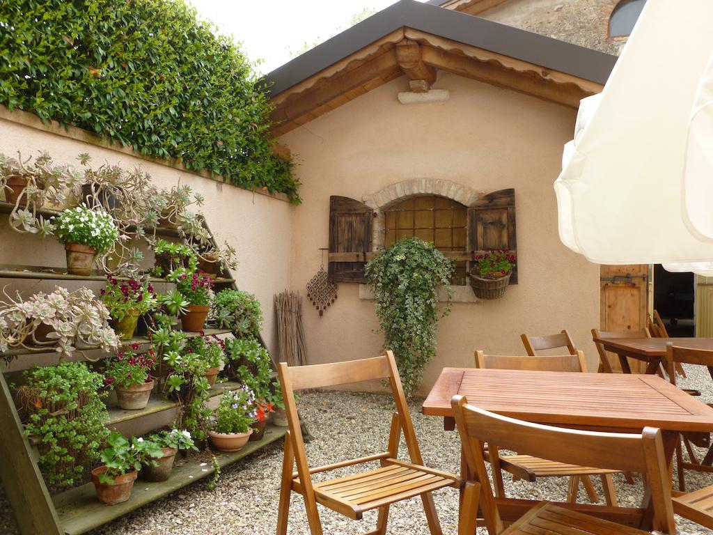 Le Camere Di Virgilio Monzambano Exterior foto